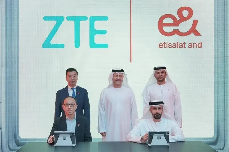 ZTE and e& sign two MoUs to accelerate 5G private network innovation and green energy transformation